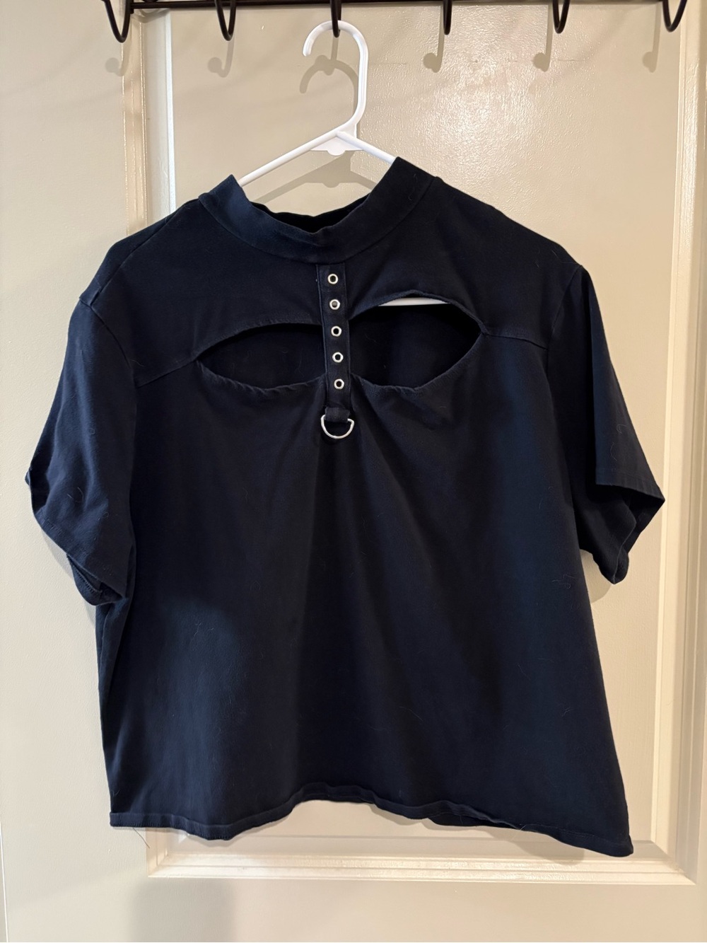 Hot Topic Black Short-Sleeve Top with Open-Back Ring Detail